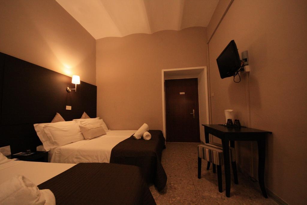 Hotel Felice Řím Pokoj fotografie